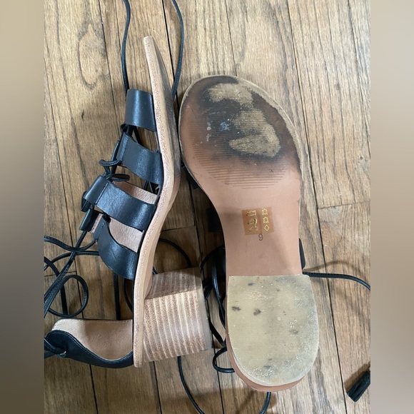 Madewell size 9 block heel gladiator style sandals - Picture 3 of 6